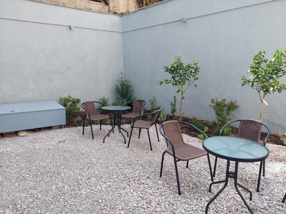 Bmv Apartments Atenas Exterior foto