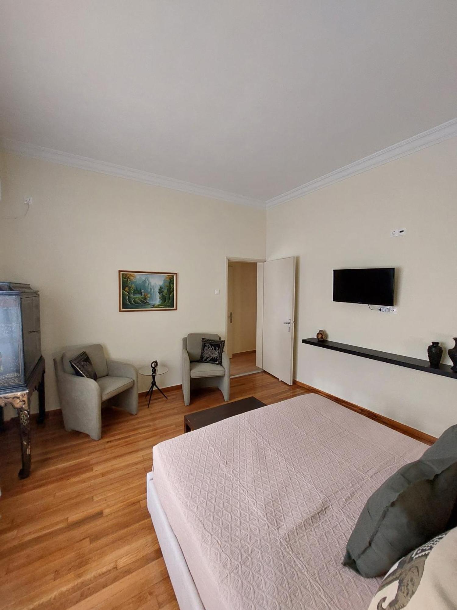 Bmv Apartments Atenas Exterior foto